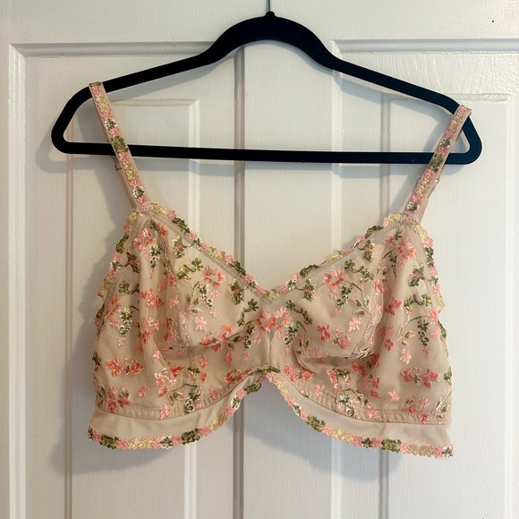 SOLD Aerie Embroidered Triangle Bralette, XL - Picture 3 of 3